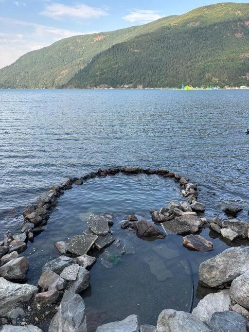 Lake Time Harrison Harrison Hot Springs Exterior foto