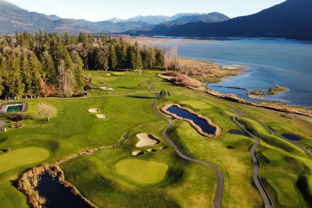 Lake Time Harrison Harrison Hot Springs Exterior foto